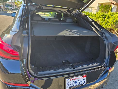 Used 2023 BMW X6 M50i w/ Executive Package image 27