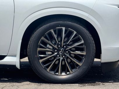 New 2026 INFINITI QX80 Autograph w/ Premium Cargo Package