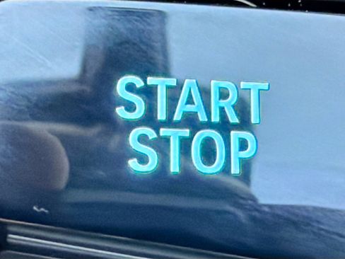 New 2026 BMW iX xDrive60 w/ Premium Package image 37