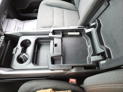 Used 2019 RAM 1500 Big Horn AWD/4WD image 62