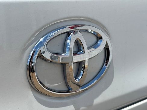 New 2026 Toyota Corolla Cross XLE FWD image 35