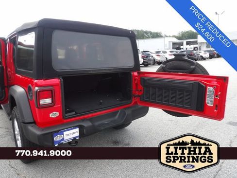 Used 2020 Jeep Wrangler Unlimited Sport S AWD/4WD image 32