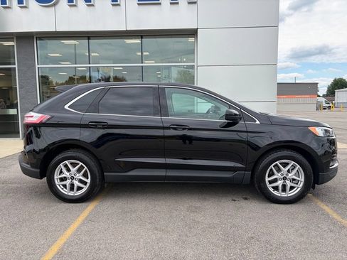 Certified 2023 Ford Edge SEL w/ Convenience Package AWD/4WD image 9