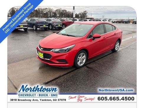 Used 2018 Chevrolet Cruze LT w/ Convenience Package image 1