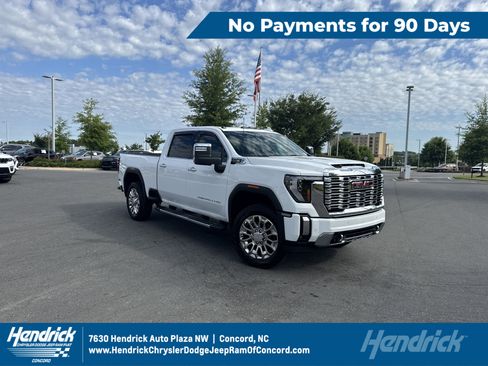 Used 2026 GMC Sierra 2500 Denali AWD/4WD image 1
