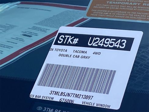 Certified 2026 Toyota Tacoma TRD Off-Road image 36