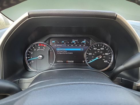 Used 2021 Ford F250 Lariat w/ Lariat Ultimate Package AWD/4WD image 23