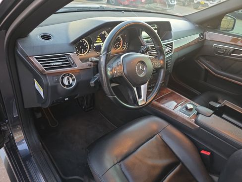 Used 2013 Mercedes-Benz E 350 Sedan image 10