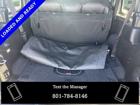 Used 2025 Jeep Wrangler Rubicon image 9