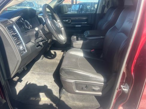 Used 2016 RAM 1500 Laramie w/ Convenience Group AWD/4WD image 14