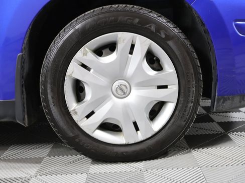 Used 2011 Nissan Versa 1.8 S w/ PWR Plus Pkg image 6