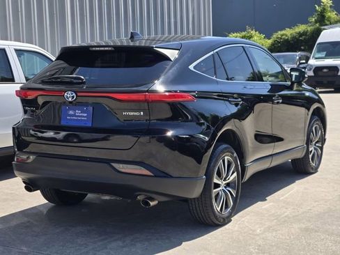 Used 2021 Toyota Venza LE w/ Carpet Mat Package (TMS) AWD/4WD image 11
