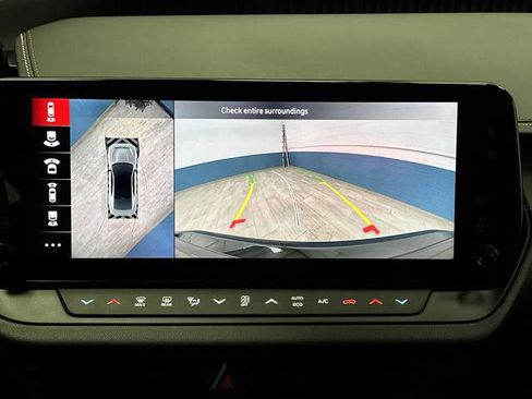 Used 2024 Dodge Charger R/T w/ Plus Group image 10