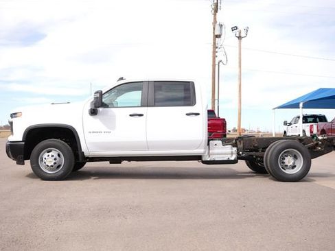 New 2026 Chevrolet Silverado 3500 W/T w/ WT Convenience Package AWD/4WD image 7