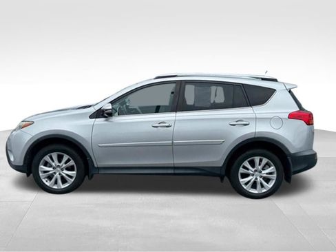 Used 2015 Toyota RAV4 Limited w/ Technology Package FWD image 2
