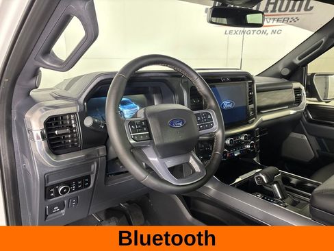 Used 2025 Ford F150 Lariat w/ Equipment Group 502A High AWD/4WD image 14