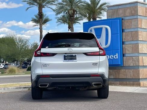 Used 2023 Honda CR-V Sport Touring image 6