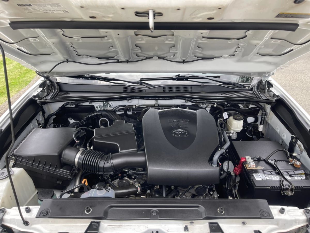 Used 2022 Toyota Tacoma TRD Off-Road RWD image 34