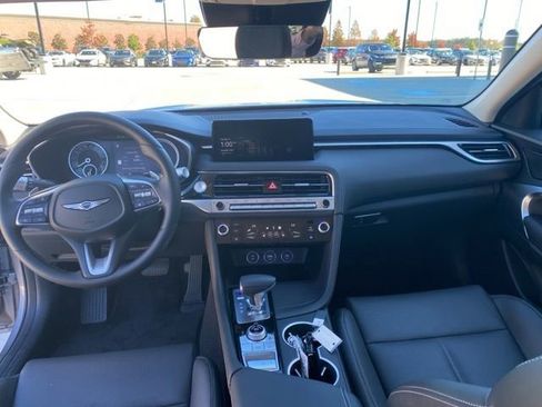 Used 2026 Genesis G70 2.5T image 15