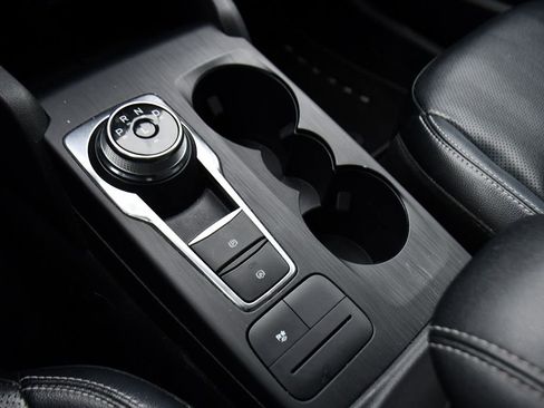 Used 2022 Ford Escape SEL image 33