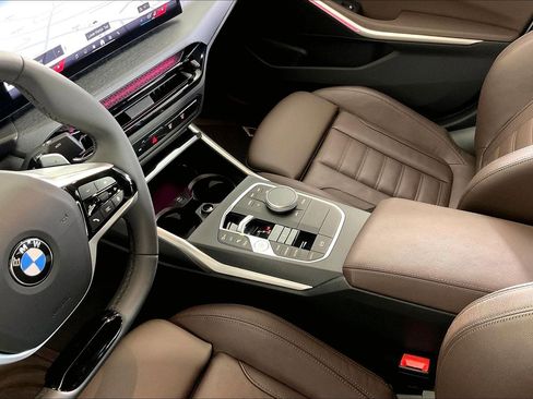 Certified 2025 BMW 330i xDrive 330i xDrive w/ Premium Package image 15