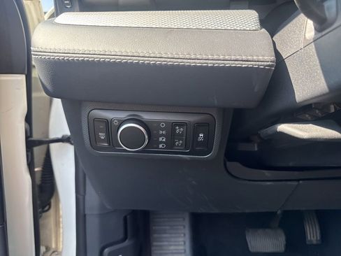 Used 2023 Ford Mustang Mach-E Select RWD image 16
