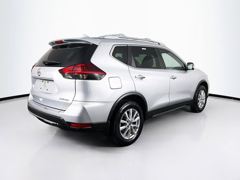 Used 2018 Nissan Rogue SV w/ Premium Package image 8