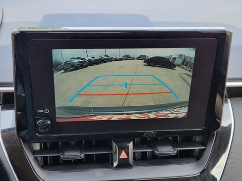 Used 2023 Toyota Corolla LE FWD image 13