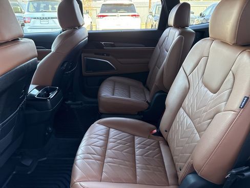 Used 2025 Kia Telluride SX Prestige X-Pro image 6