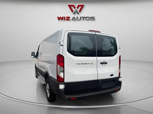 Used 2025 Ford Transit 250 Low Roof w/ Exterior Upgrade Package RWD image 3