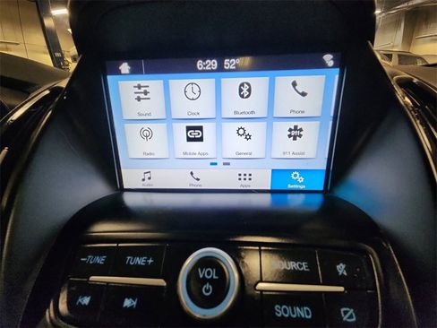 Used 2019 Ford Escape SEL image 17