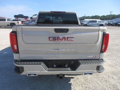 New 2026 GMC Sierra 1500 AT4 w/ AT4 Premium Package AWD/4WD image 5