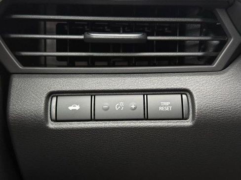 New 2025 Nissan Altima 2.5 SR w/ SR Premium Package image 25