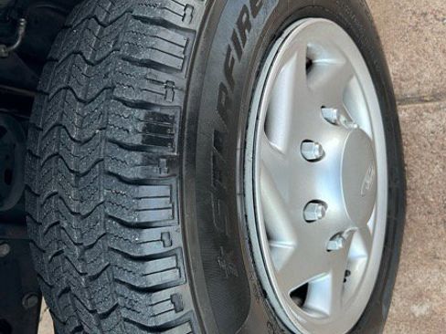 Used 2014 Ford E-350 and Econoline 350 XL w/ Power Windows & Locks Group image 9