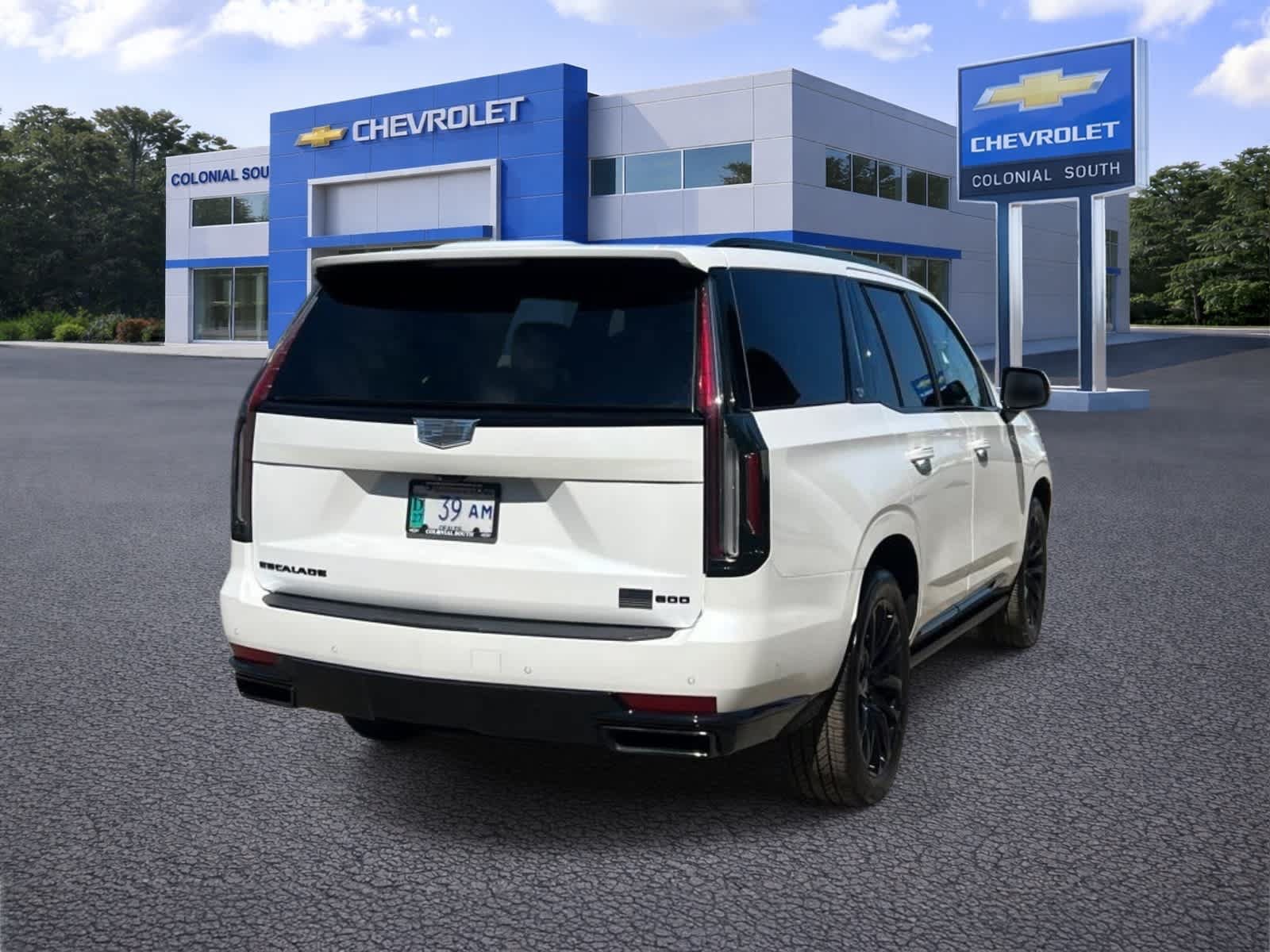 Certified 2024 Cadillac Escalade Sport Platinum w/ LPO, ONYX Package AWD/4WD image 6