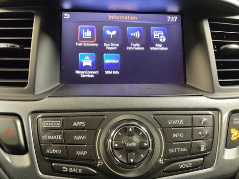 Used 2019 Nissan Pathfinder SL w/ SL Premium Package FWD image 25