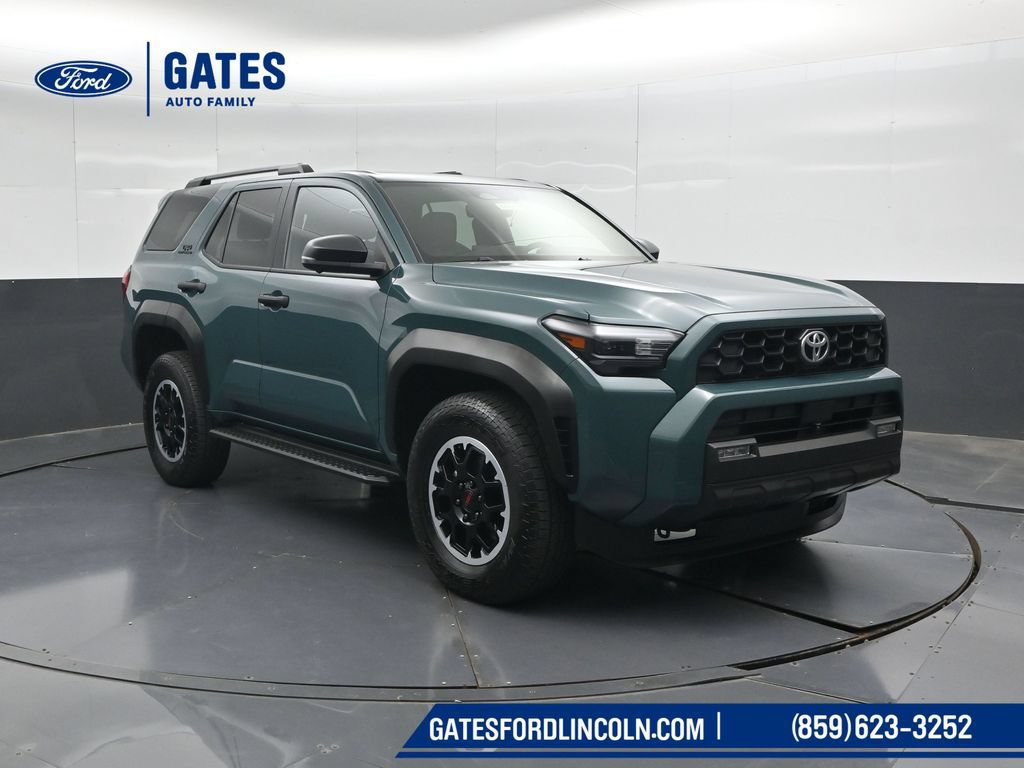 Used 2025 Toyota 4Runner TRD Off-Road Premium w/ Tow Technology Package AWD/4WD image 4