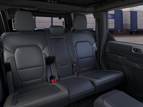New 2026 Ford Bronco Outer Banks AWD/4WD image 11