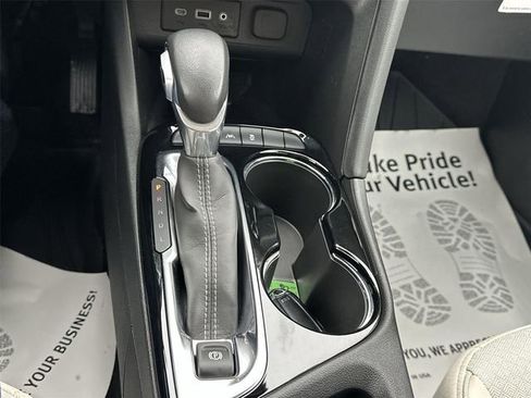 Used 2023 Buick Encore GX Preferred w/ Cold Weather Comfort Package AWD/4WD image 15
