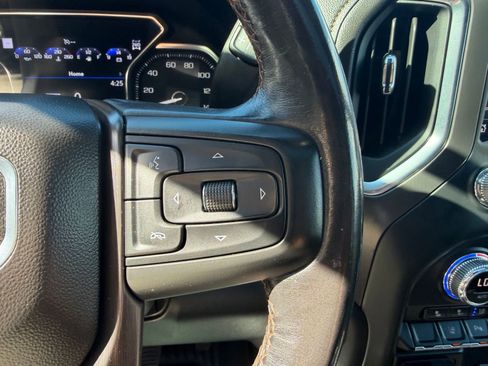 Used 2022 GMC Sierra 2500 AT4 w/ AT4 Premium Plus Package AWD/4WD image 23
