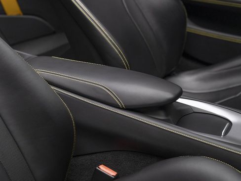 Used 2019 Ferrari Portofino Base image 47