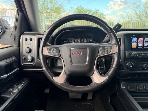 Used 2018 GMC Sierra 1500 SLT w/ All Terrain Package AWD/4WD image 8