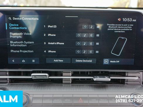 Used 2025 Hyundai Kona SE image 38