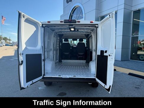 New 2026 RAM ProMaster 1500 w/ Premium Convenience Group FWD image 32