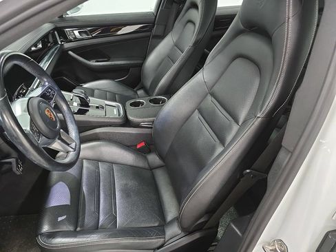 Certified 2020 Porsche Panamera RWD image 5