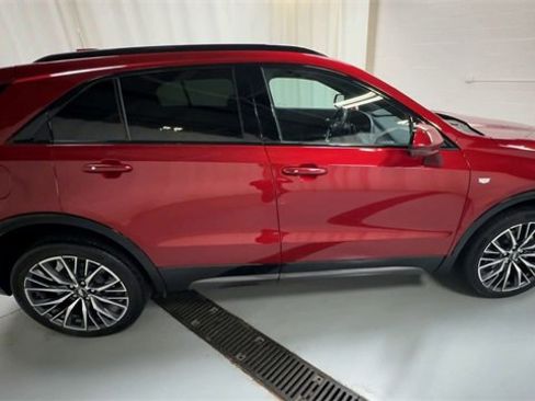 Certified 2024 Cadillac XT4 Sport image 9