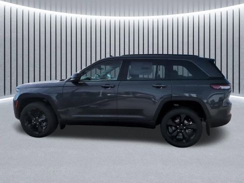 New 2026 Jeep Grand Cherokee Limited image 13