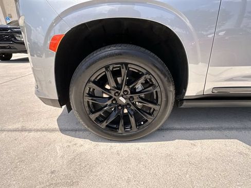 Certified 2024 Cadillac Escalade ESV Sport w/ LPO, ONYX Package RWD image 18