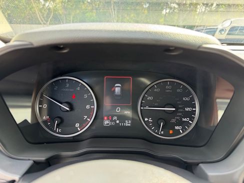 Used 2025 Subaru Crosstrek 2.0i Premium image 21