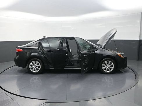 Used 2024 Toyota Corolla LE FWD image 37